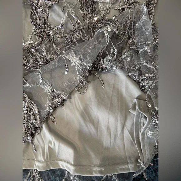 Lulus On a the Dance Floor Silver Sequin Fringe Shift Dress size Small - Picture 6 of 12